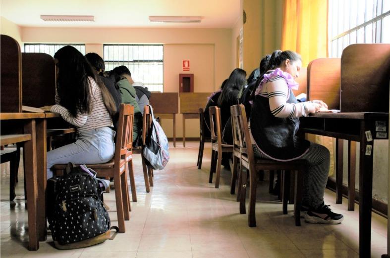 Biblioteca de Educación encaminada a la mejora continua